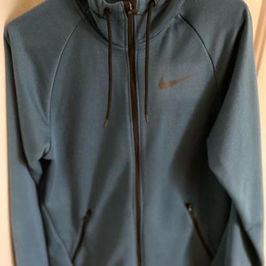 Nike hoodie Dri-fit size M